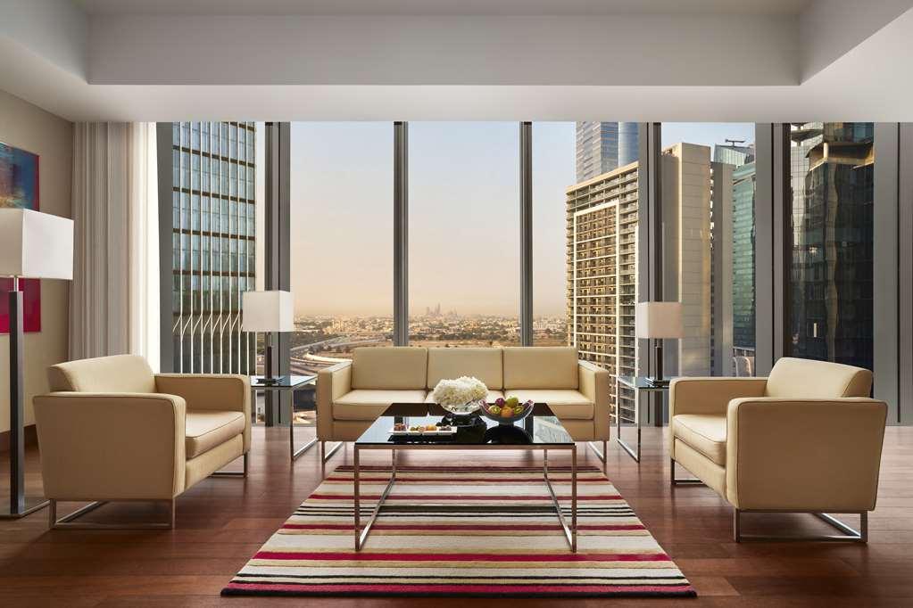 Hotel Anantara Downtown *