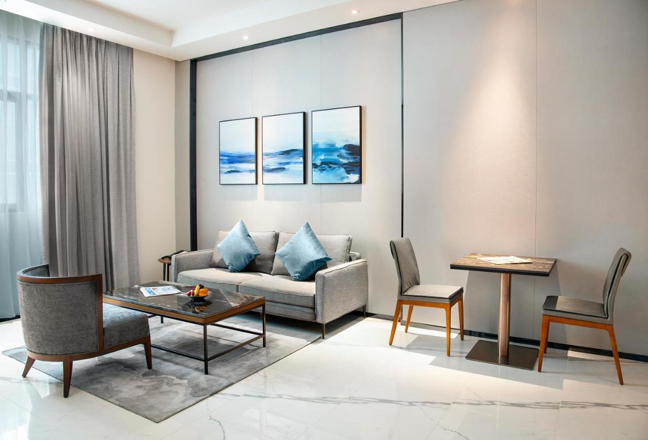 Hotel Asiana Grand
