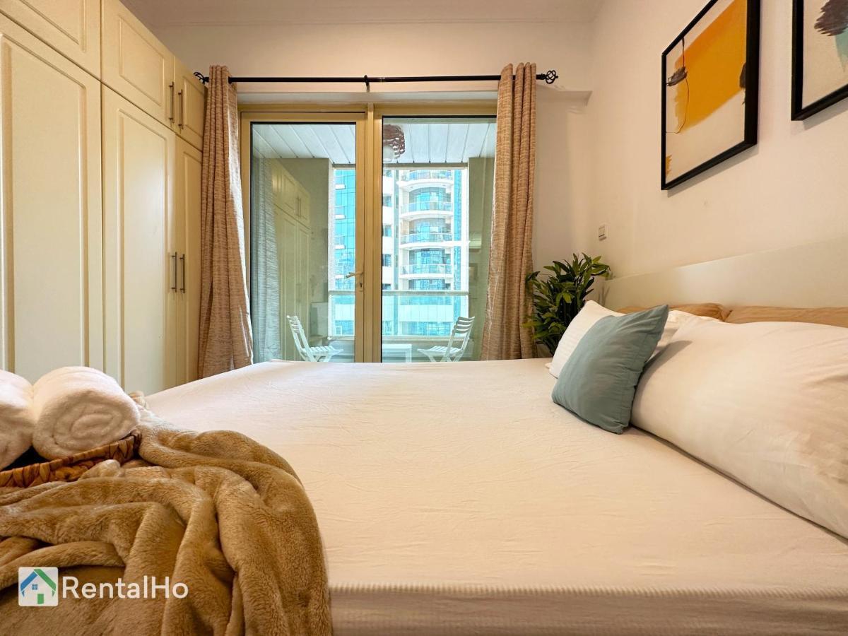 Quiet With Balcony And Roof Pool In Marina Apartamento *