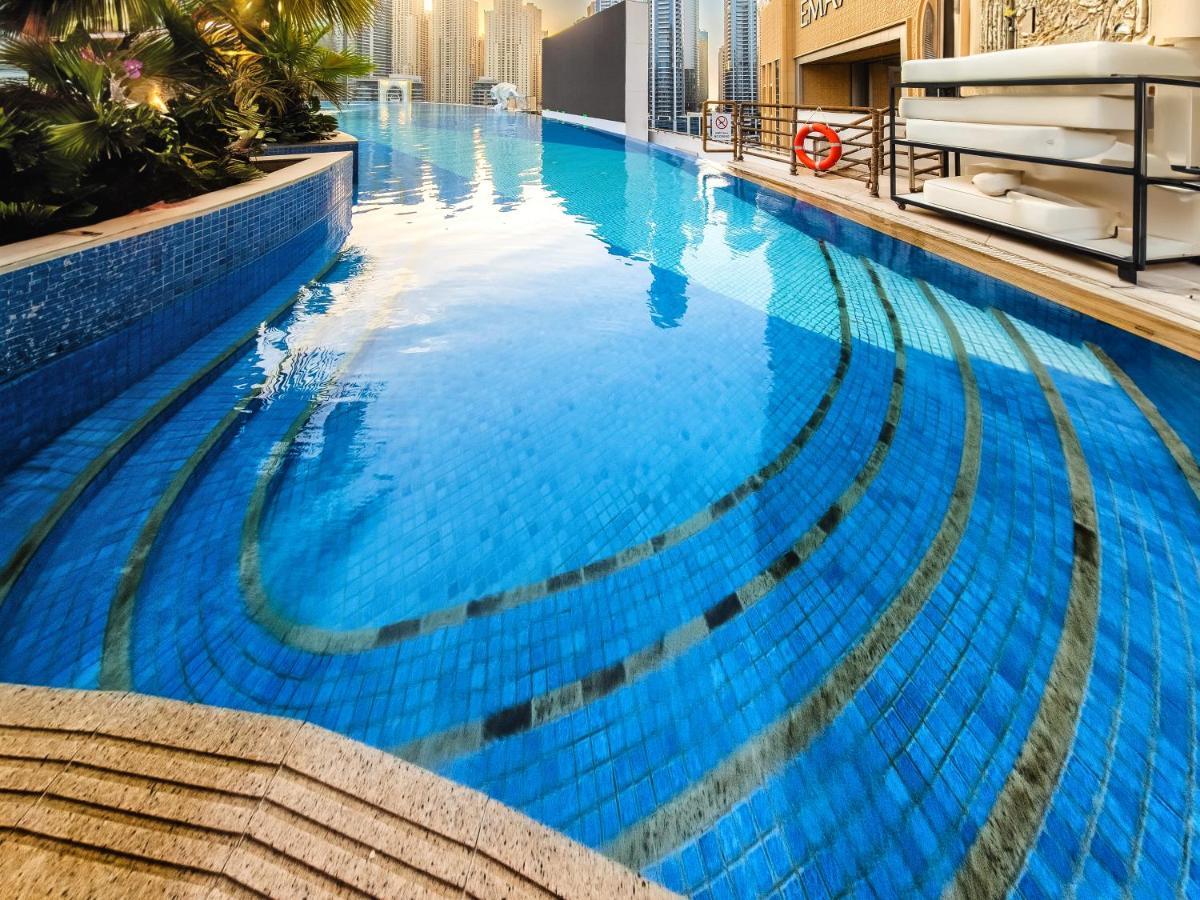 Magnificent In Emaar Marina *
