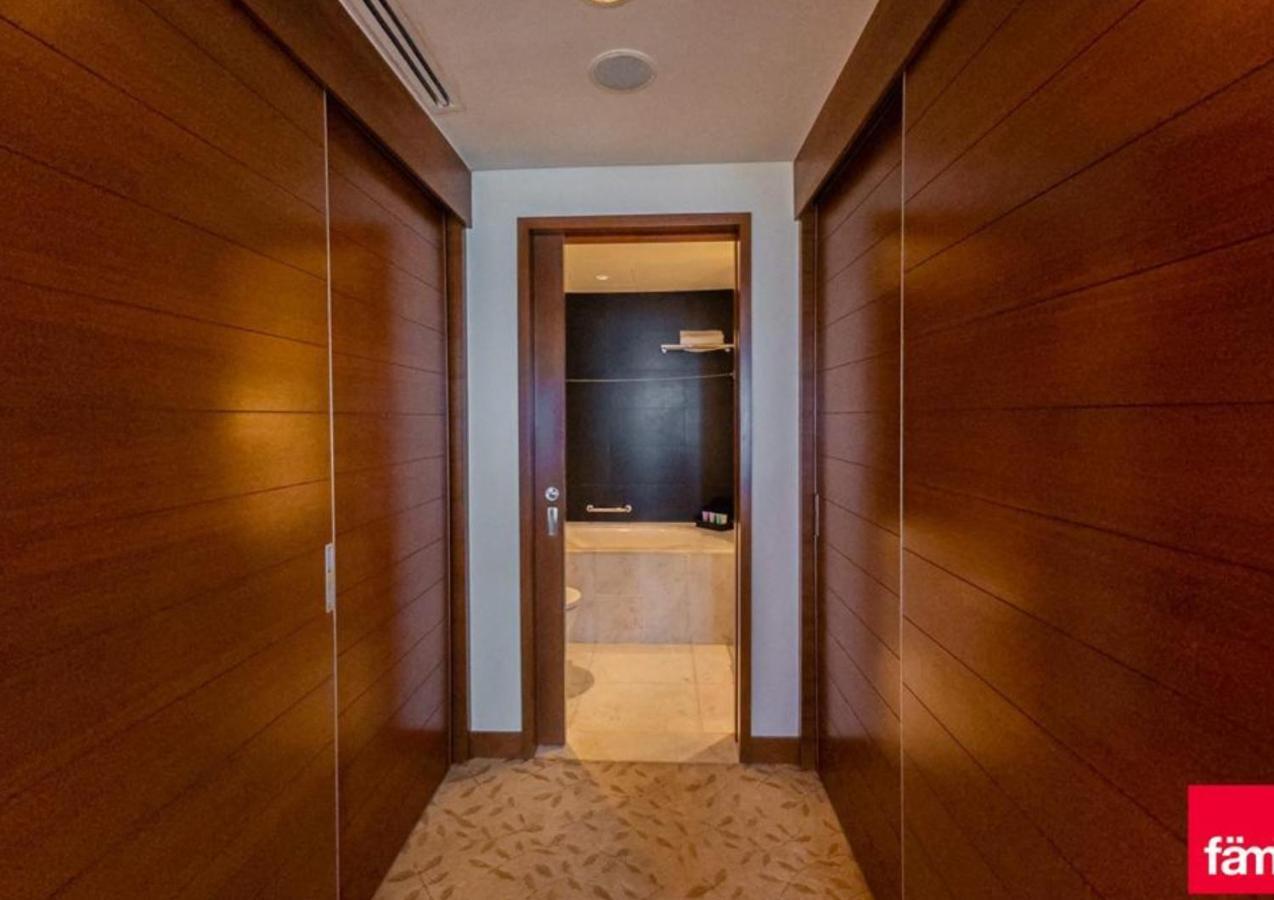 Apartment Partial Burjkhalifa Studio, Interconnecting To Dubai Mall