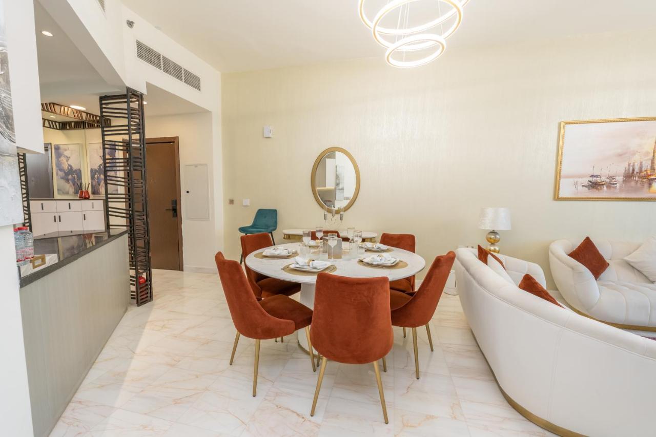 Lägenhet Fam Living - Bayz Tower By Danube - Business Bay *