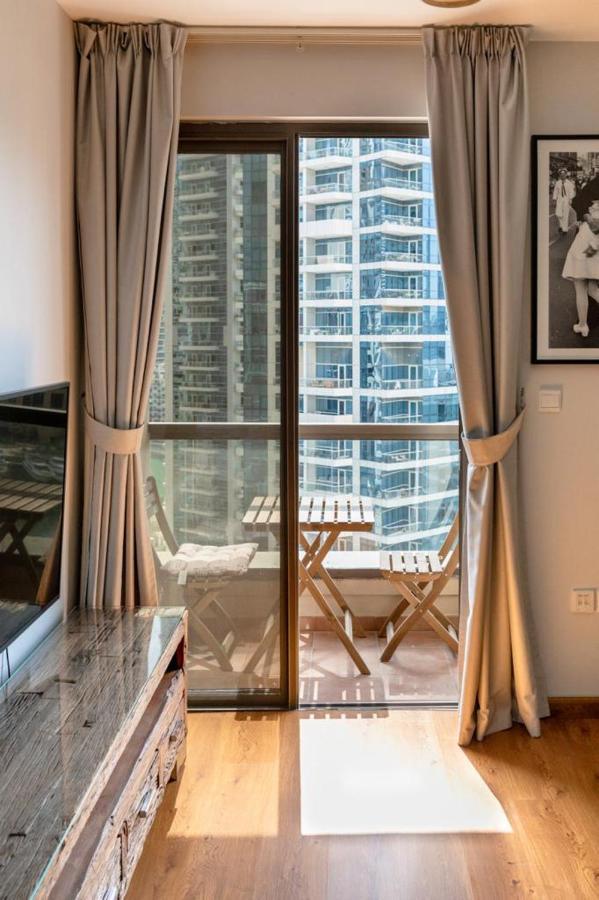 Beautiful Stylish 1 Bedroom By The Jbr ! Apartamento Dubái