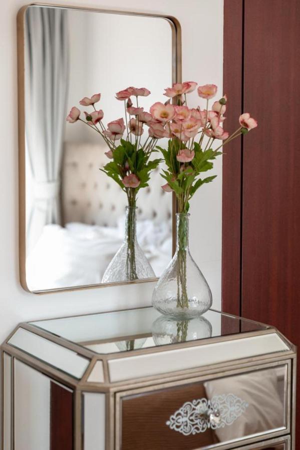 Beautiful Stylish 1 Bedroom By The Jbr ! * Dubái