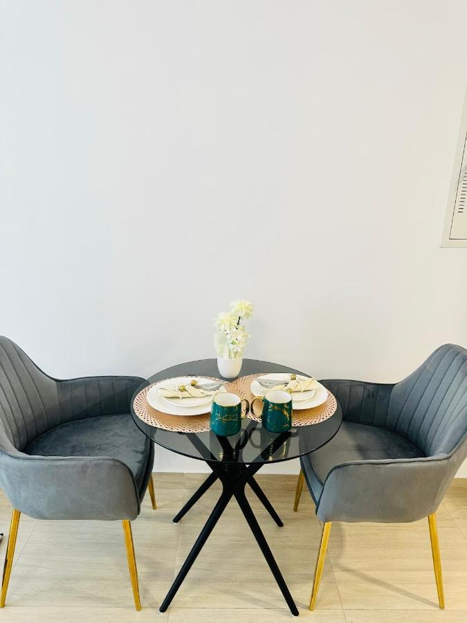 Apartamento Cozy In Jumeirah Village Circle *