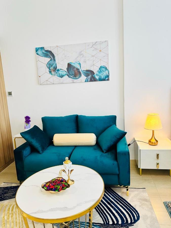 Cozy In Jumeirah Village Circle Apartamento Dubai