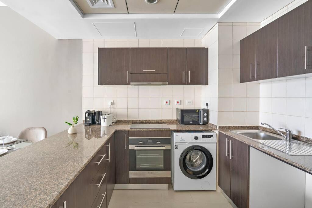 Stonetree - Modern 1 Bedroom In Marina Appartement Dubaï