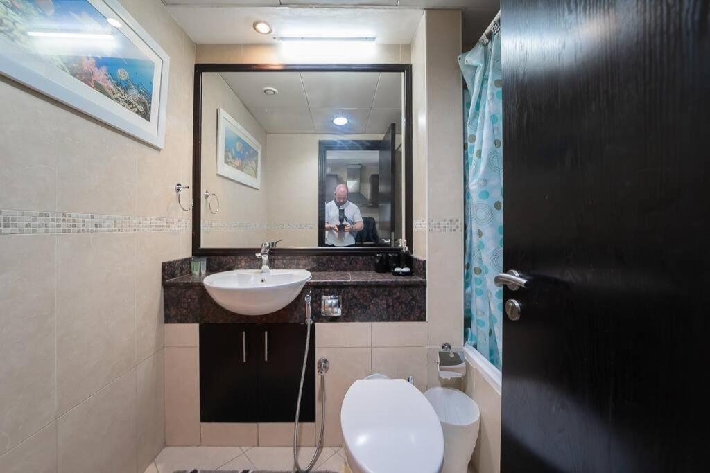 Stonetree - Fully Furnished With Spacious Balcony