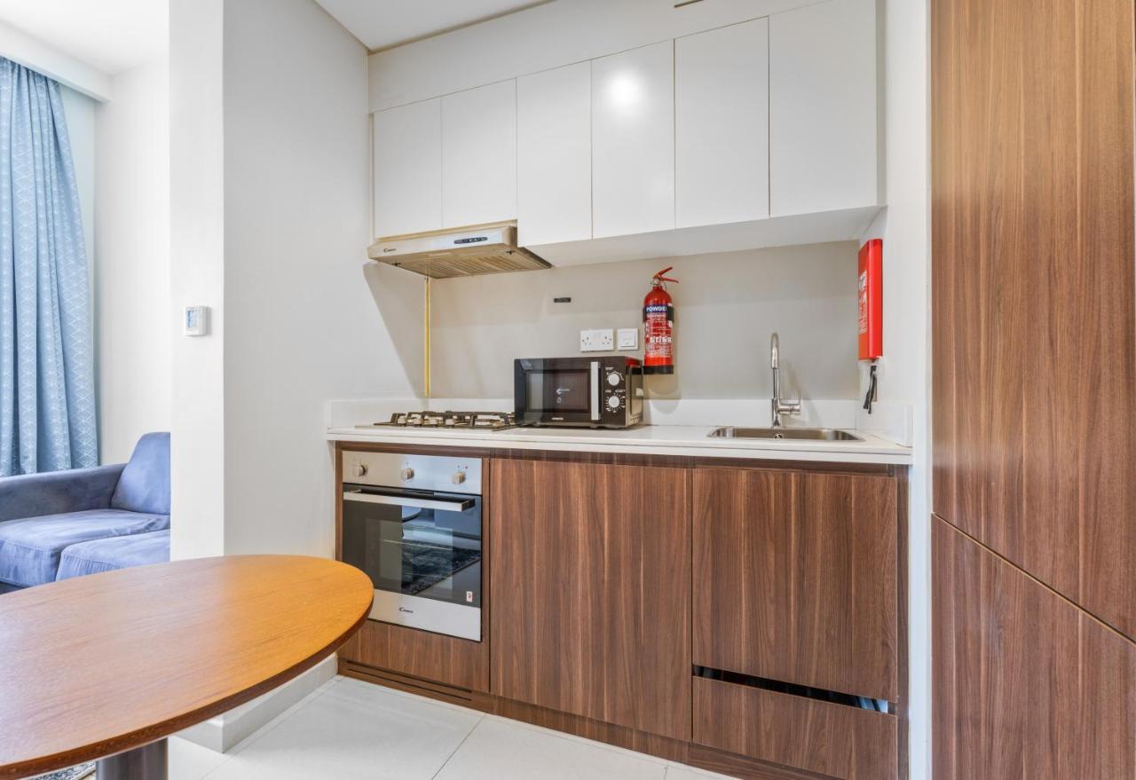A-living Luxury One Bedroom At Reva Near Mall & Burj Khalifa Apartemen Dubai