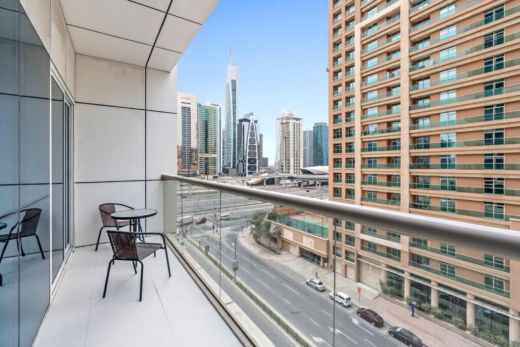 Stonetree - West Avenue 1 Br- Close To Marina Mall & Metro Appartamento
