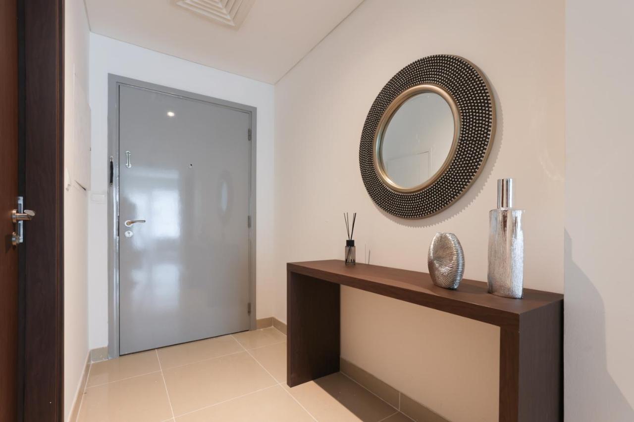 Apartamento New Luxury 2bdr With Burj Khalifa And Fountain View Dubái