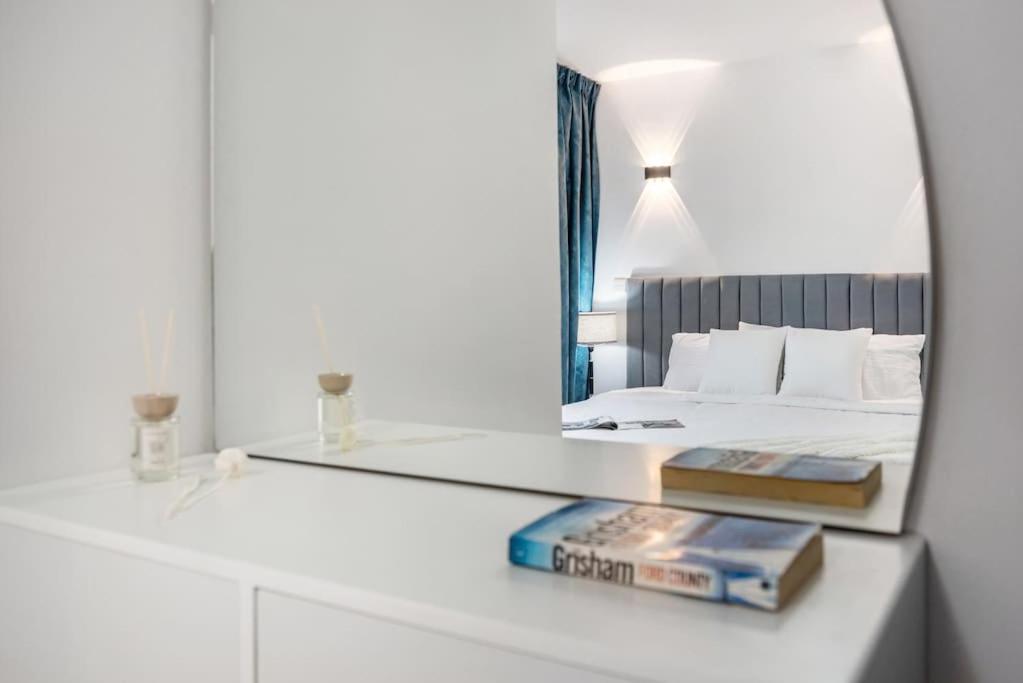 Apartamento Premium 1bhk Near Metro Station Marina & Jbr *