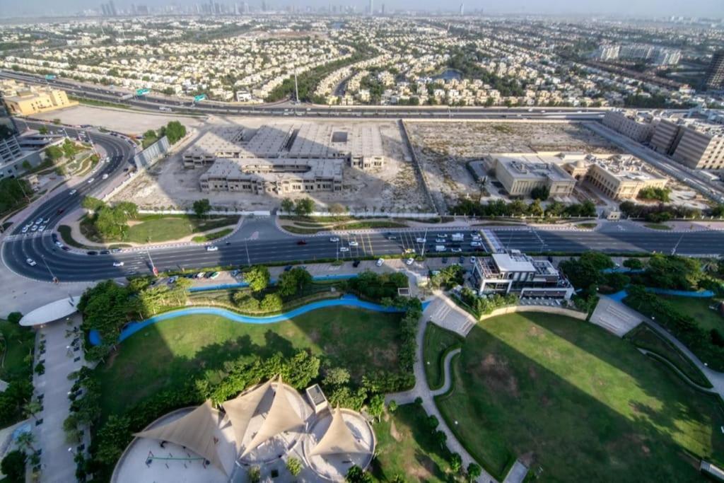Premium 1bhk Near Metro Station Marina & Jbr * Dubai