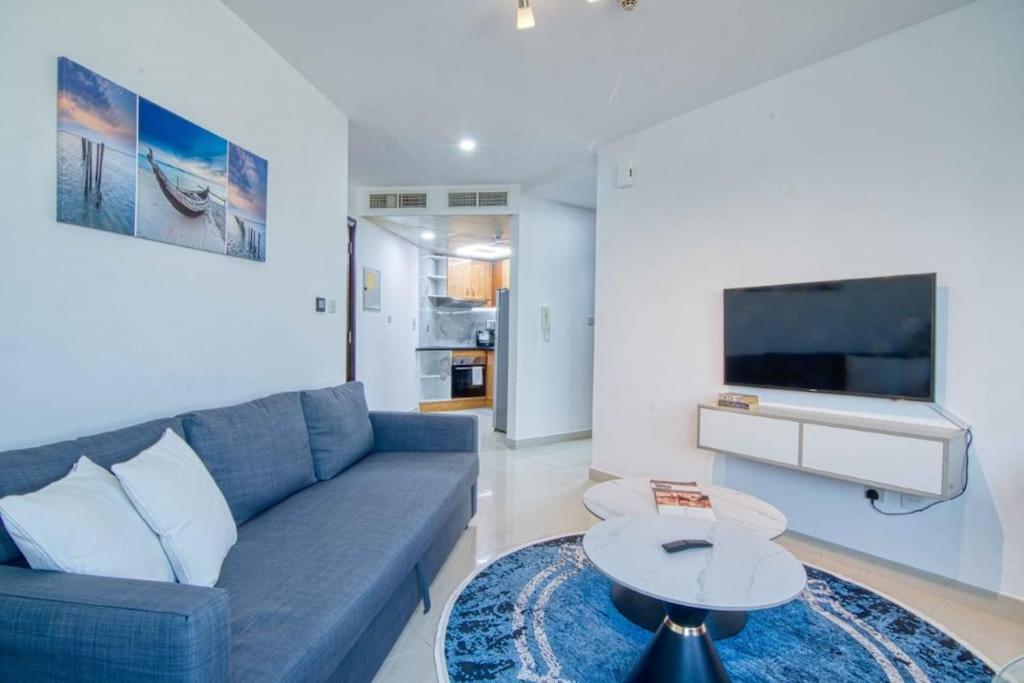 Premium 1bhk Near Metro Station Marina & Jbr Dubái