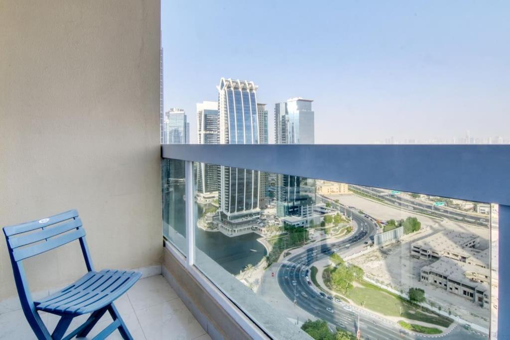 Premium 1bhk Near Metro Station Marina & Jbr Apartamento Dubai