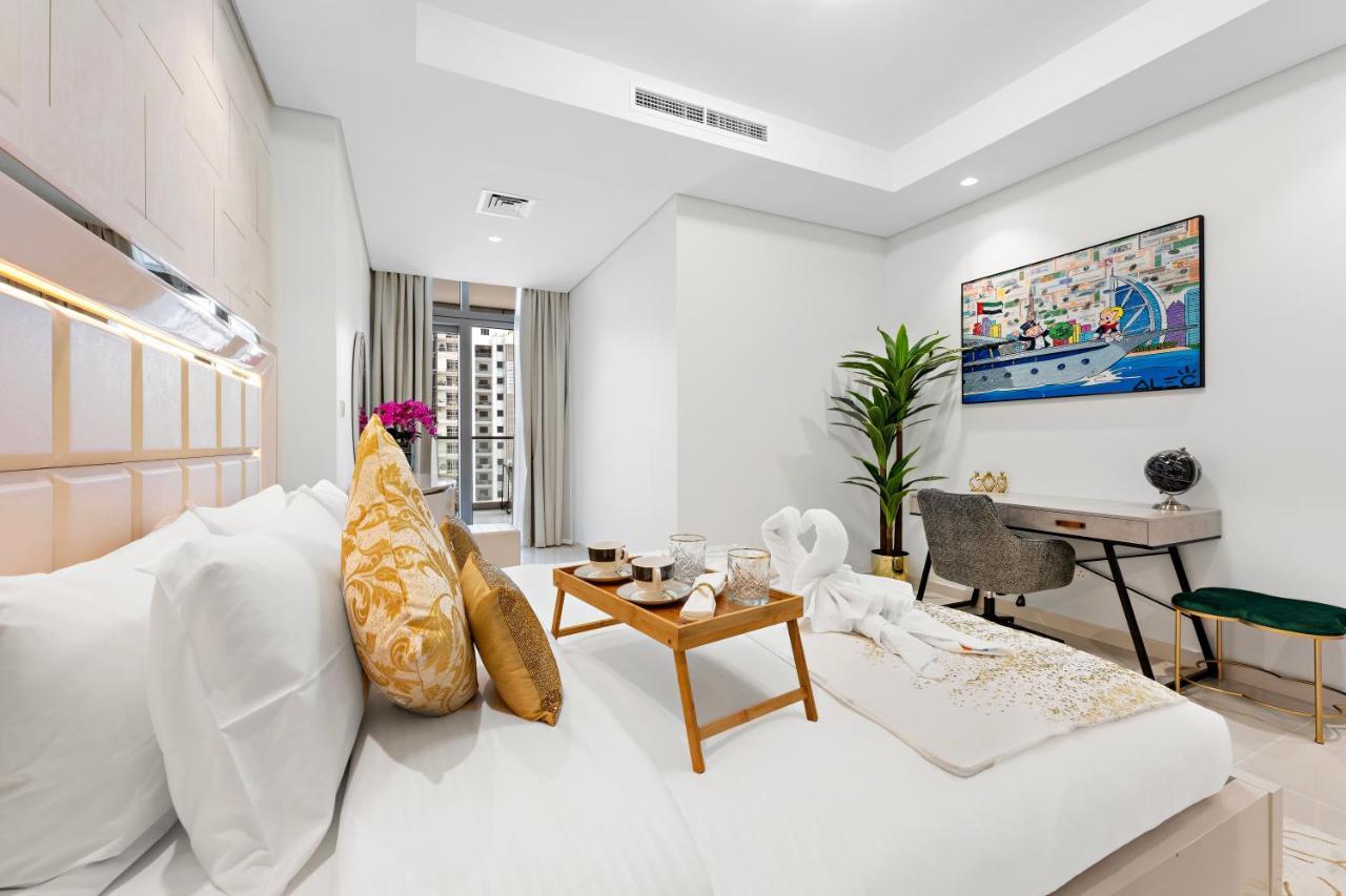 Full Burj Khalifa View Lux 2bedroom With Rooftop Pool Location In Paramount Midtown Appartement