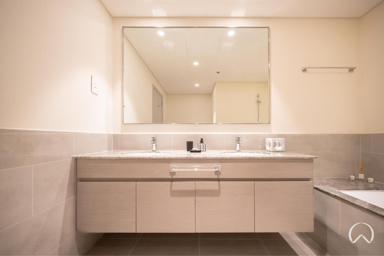 Oraya - 2br Apt In Downtown Blvd With Burj Khalifa Views Apartamento *