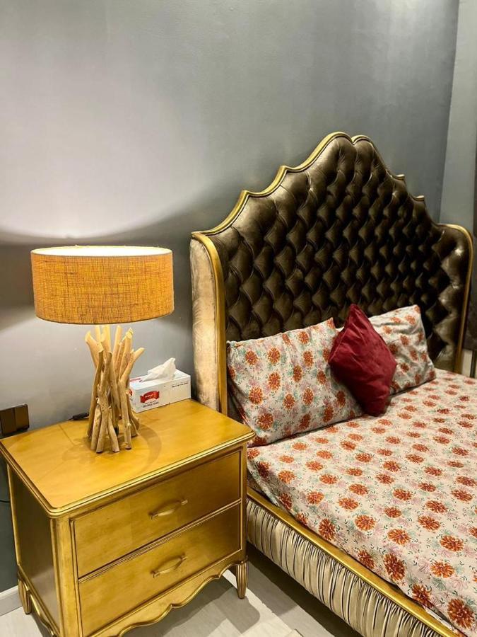 Ultra Luxury Fully Furnished 1bhk * Dubái