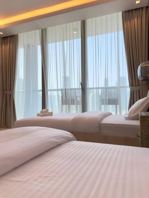 Dar Vacation - Luxury 2br - Skyline View Near Burj Khalifa * Dubái