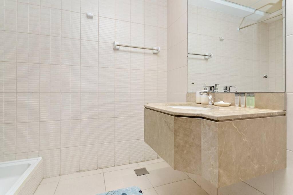 Stonetree - Near Metro - Furnished In Jlt *