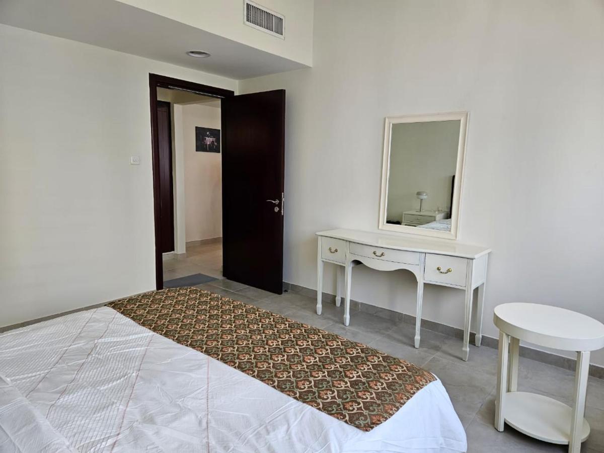 Lakeshore Towers, Cluster Y , Jlt, 1bhk Appartement Dubaï