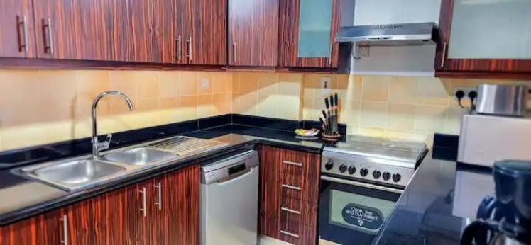 Beautiful In Marina Apartemen