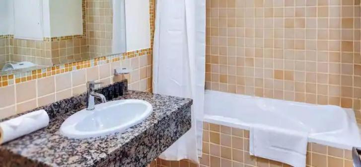 Beautiful In Marina Apartemen Dubai