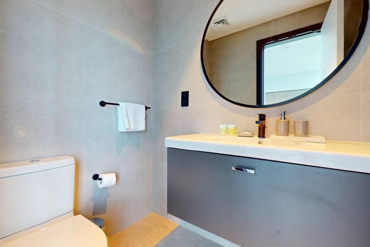 15 Northside A - Pristine Two Bedroom * Dubaï