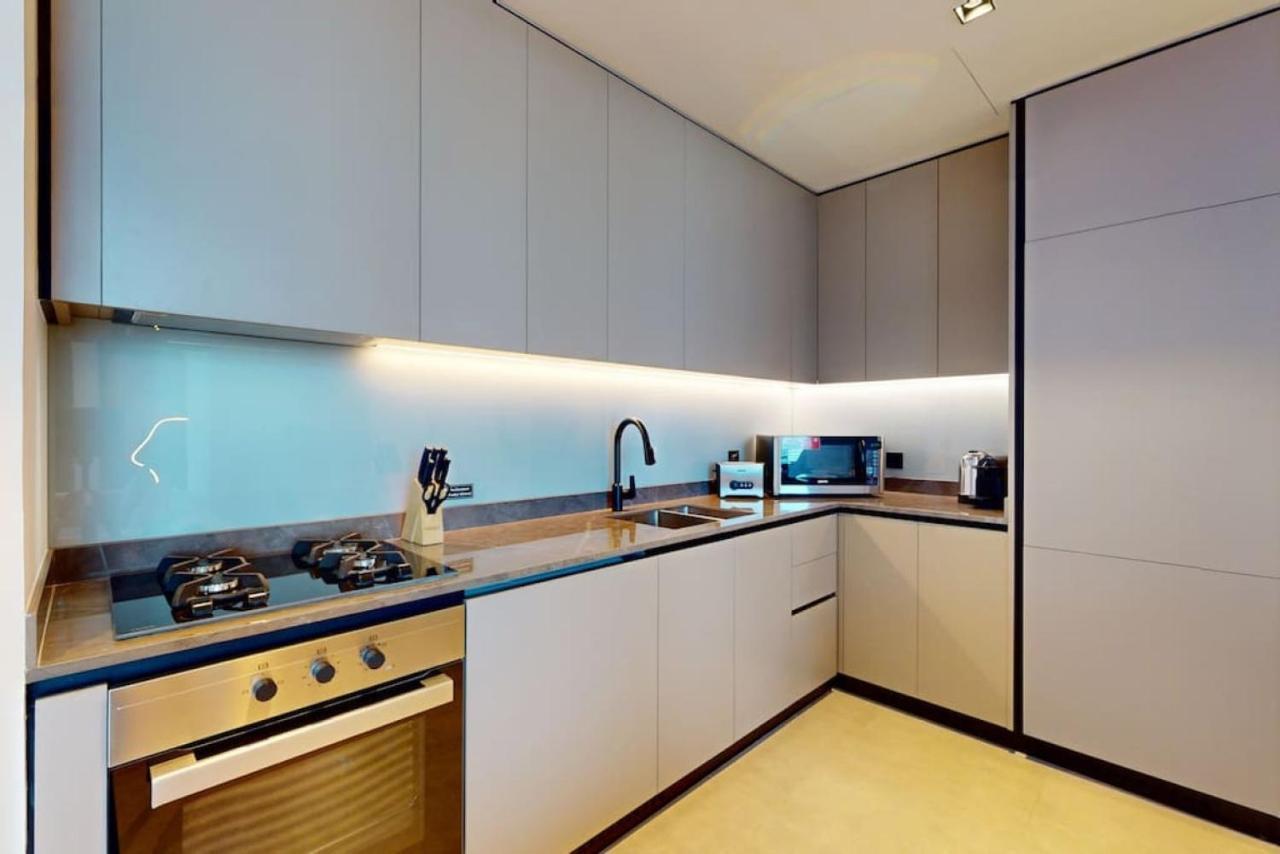 15 Northside A - Pristine Two Bedroom Apartamento