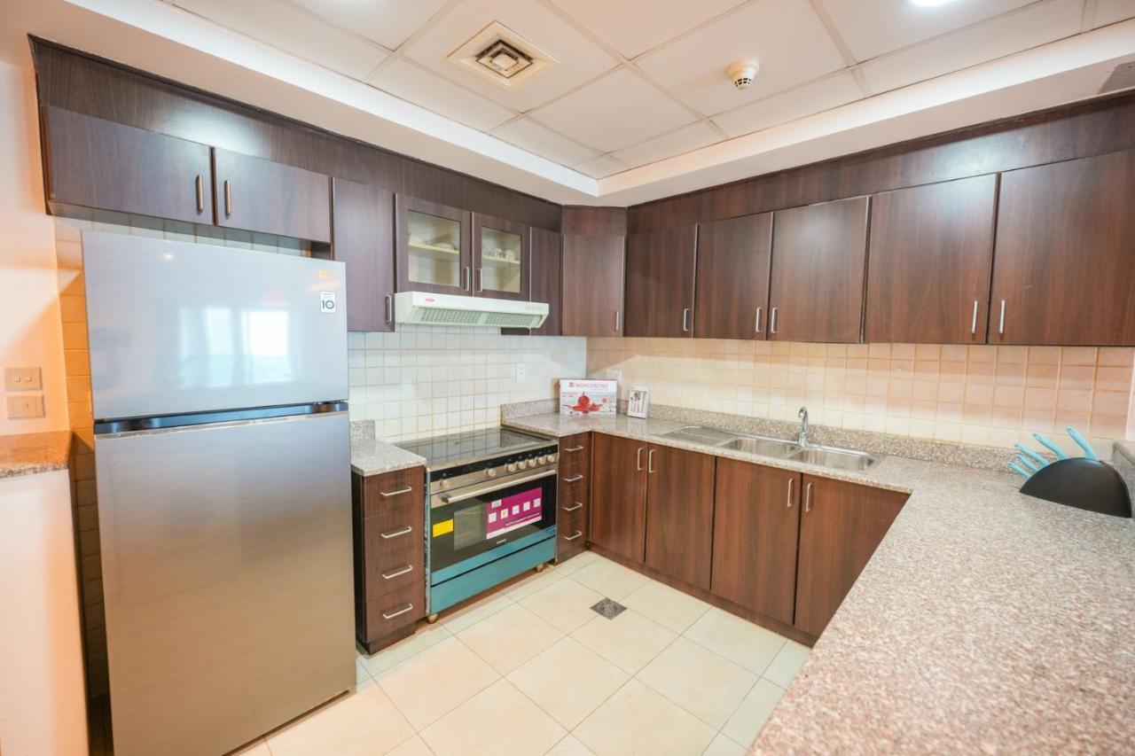 Incredible 2br With Burj Khalifa View & Balcony Apartamento Dubái