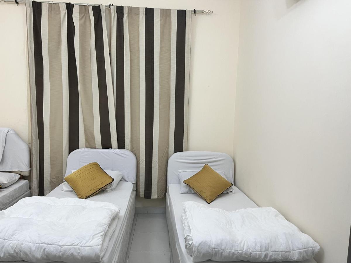 Short Term Tourist Place Dubaï
