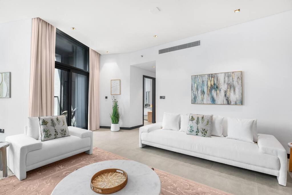 Appartement Glamorous 2 Bedroom I Panoramic Views - Business Bay I Free Wi-fi, Parking, Gym And Pool I By Meerak Dubaï