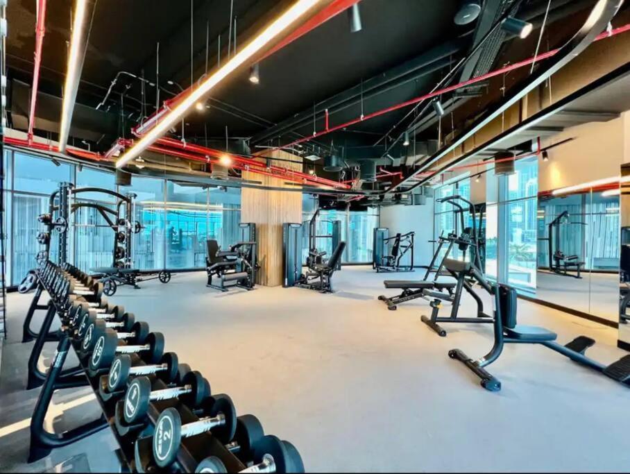 Appartement Glamorous 2 Bedroom I Panoramic Views - Business Bay I Free Wi-fi, Parking, Gym And Pool I By Meerak *