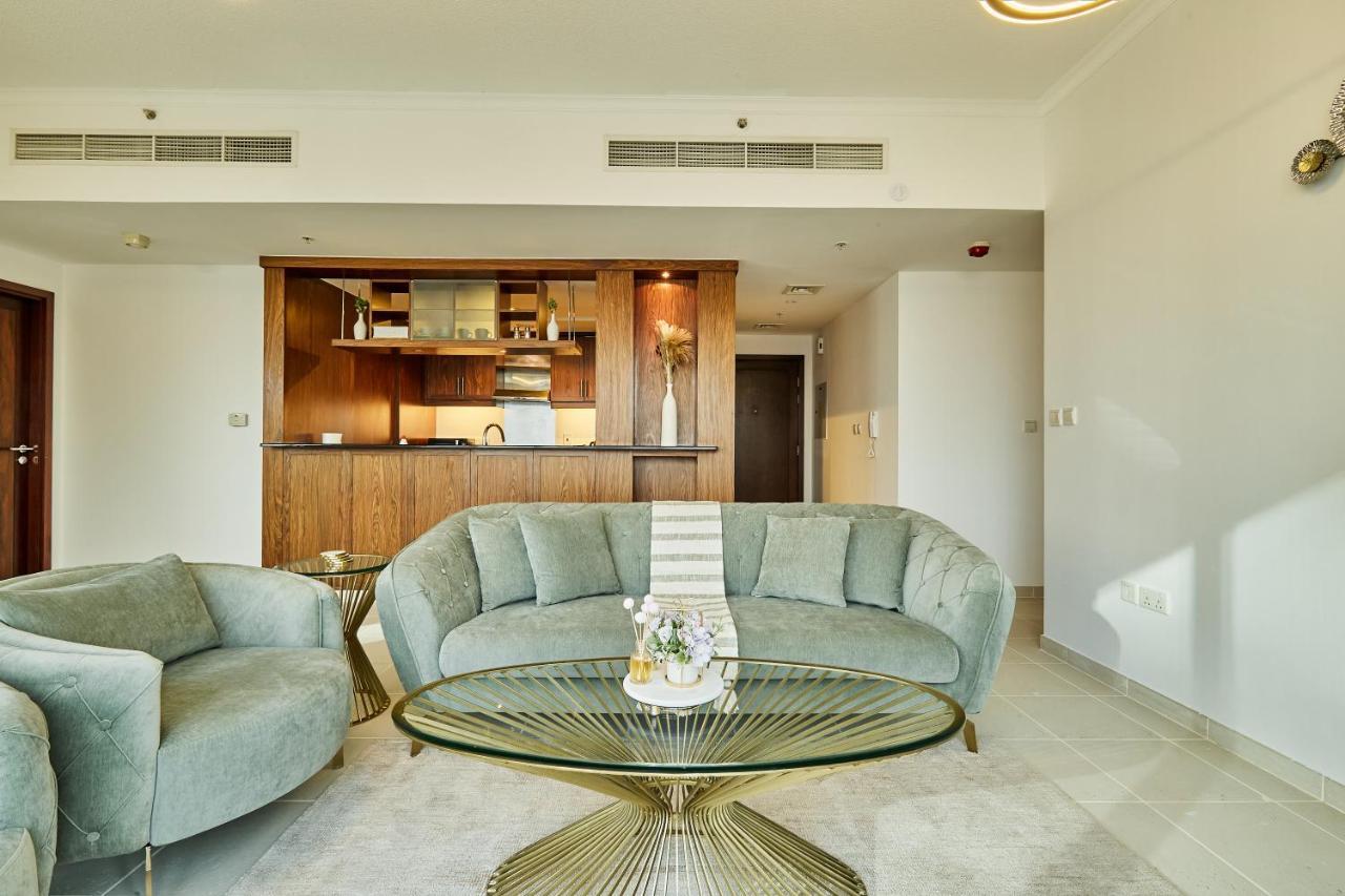 Burj Khalifa Front View & Fountain View Island Paradise 2br Luxury Burj Residences Golden Homes Apartament
