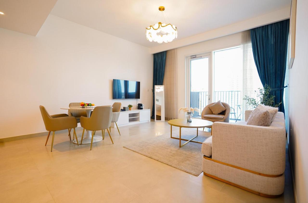 Citihome-1br With Large Living In Creek Horizon Apartament