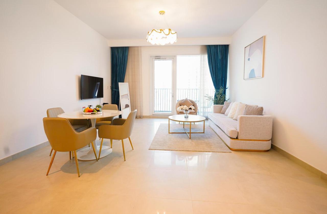 Apartament Citihome-1br With Large Living In Creek Horizon