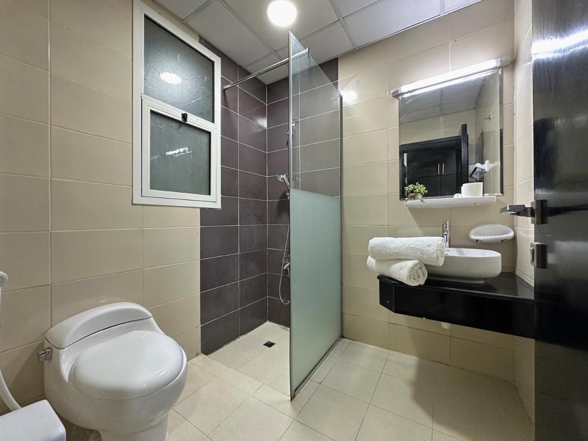 Cool Near To Metro & In Marina Apartamento
