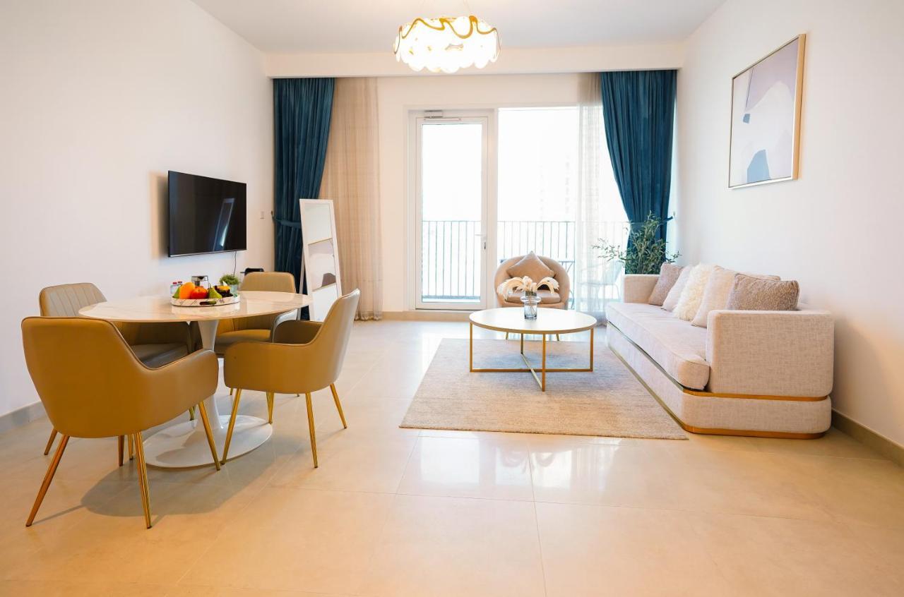 Citihome-1br With Large Living In Creek Horizon Apartament *