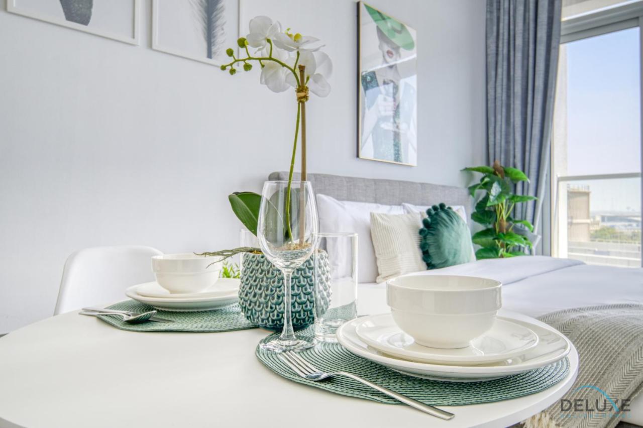 Appartement Lush In One Marina By Deluxe Homes Dubaï
