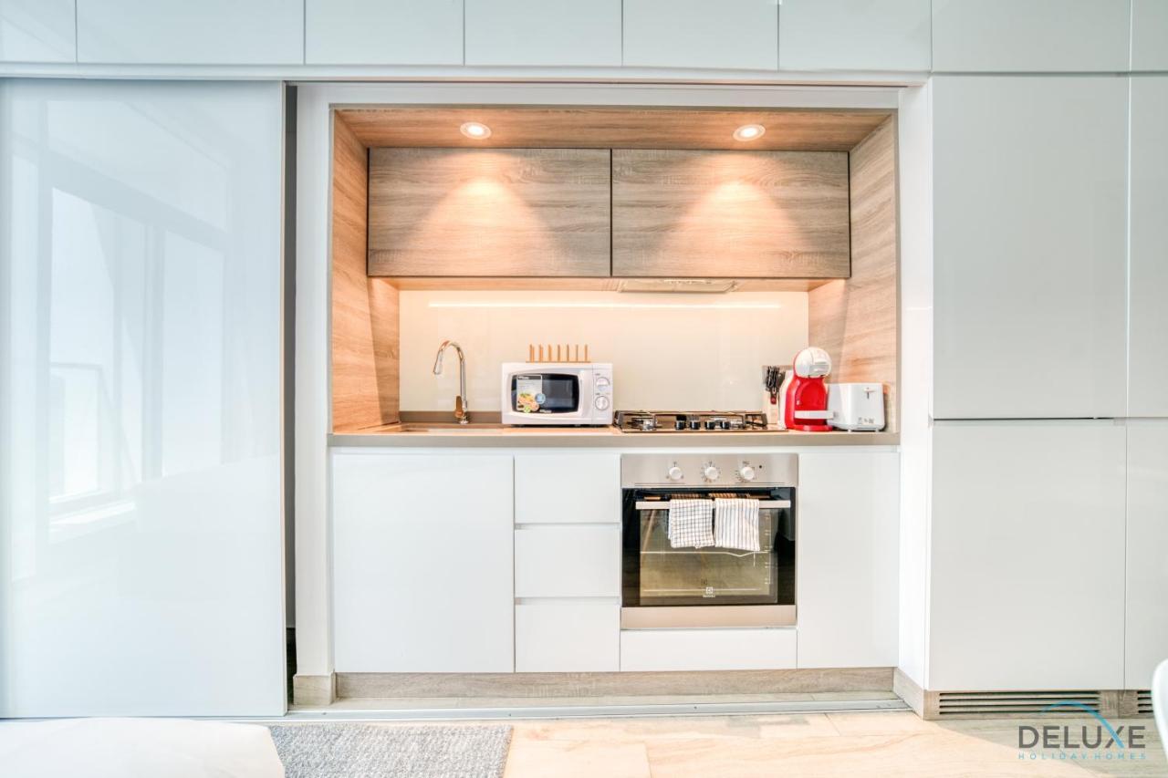 Appartement Lush In One Marina By Deluxe Homes