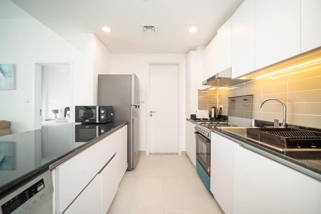 Apartment Stonetree - Furnished 2br With Floor-to-ceiling Window Dubai
