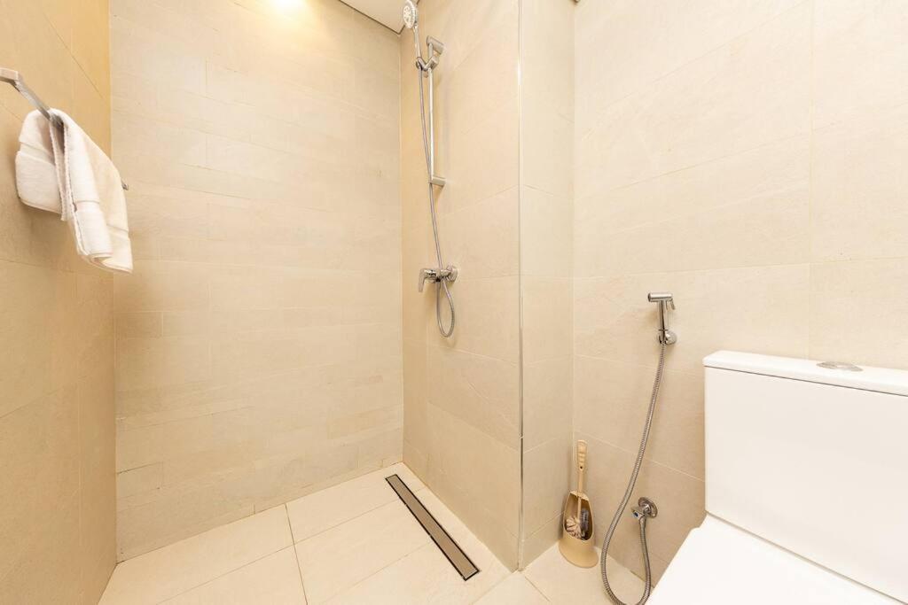 Lägenhet Contemporary Bright Studio Near Downtown Dubai