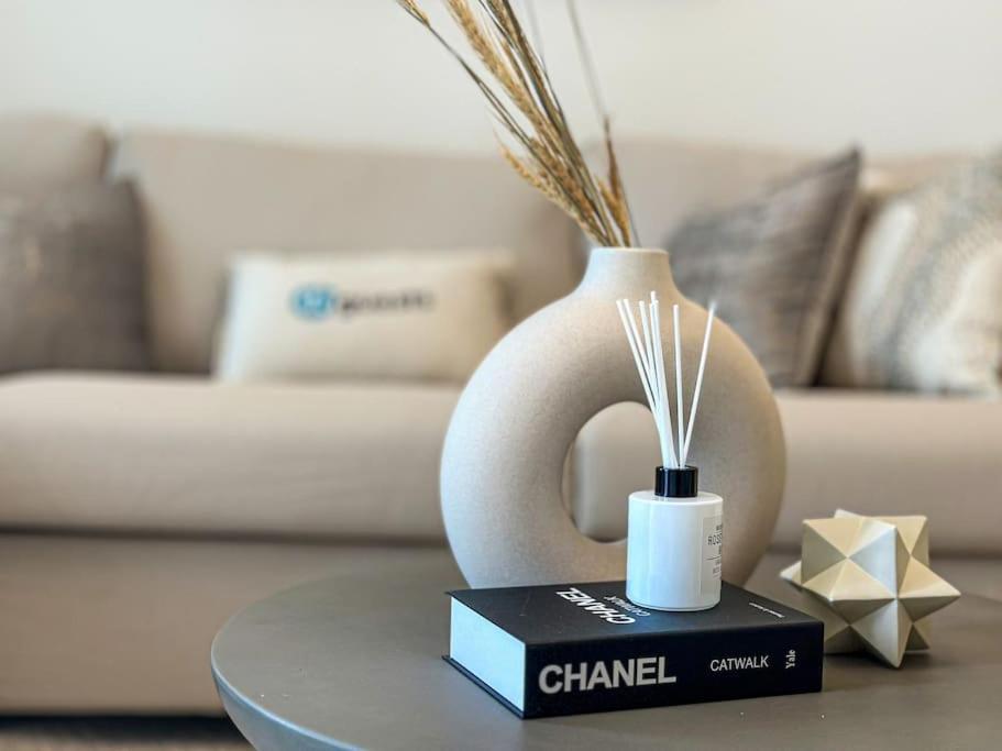 Appartement Higuests - Emaar Beachfront Haven With Majestic Marina Views Dubai