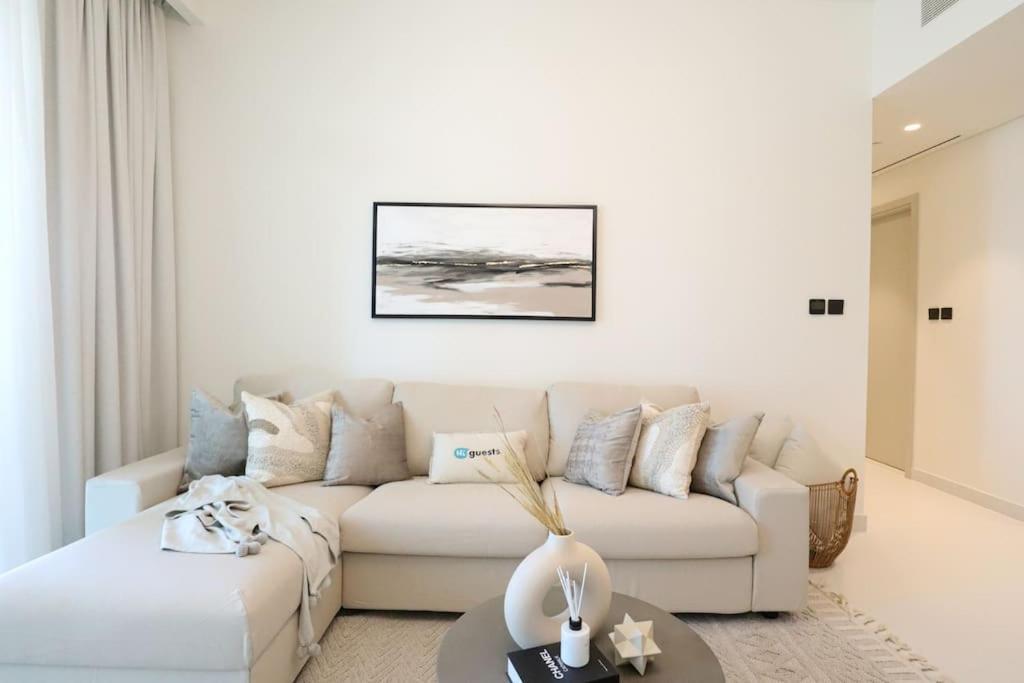 Appartement Higuests - Emaar Beachfront Haven With Majestic Marina Views