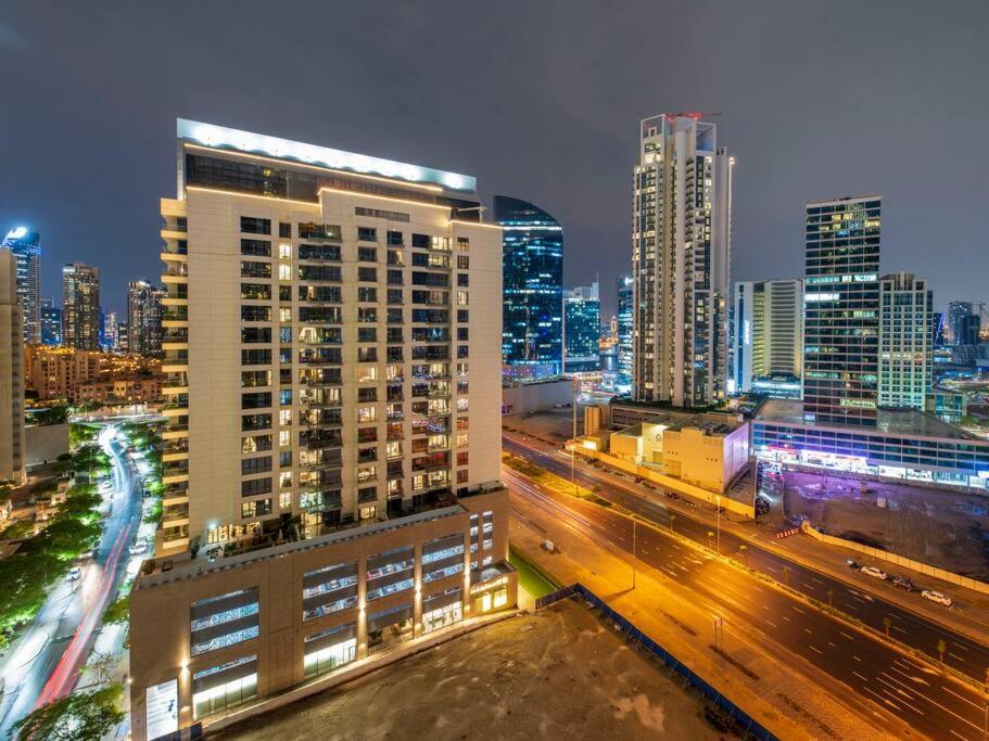 First Class 2br With Full Boulevard View * Dubaï