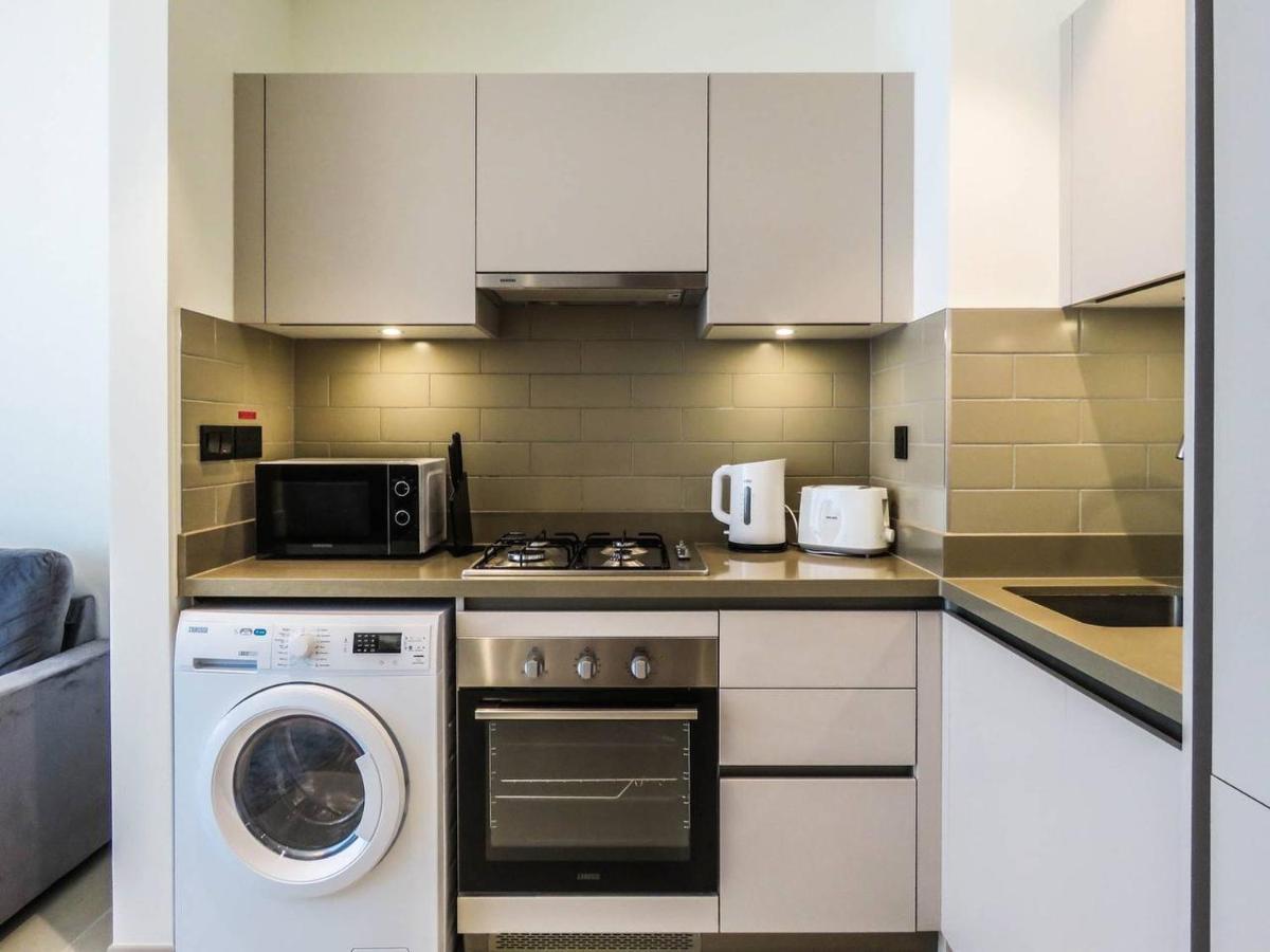 Stylish 1 Bedroom Downtown View * Dubái
