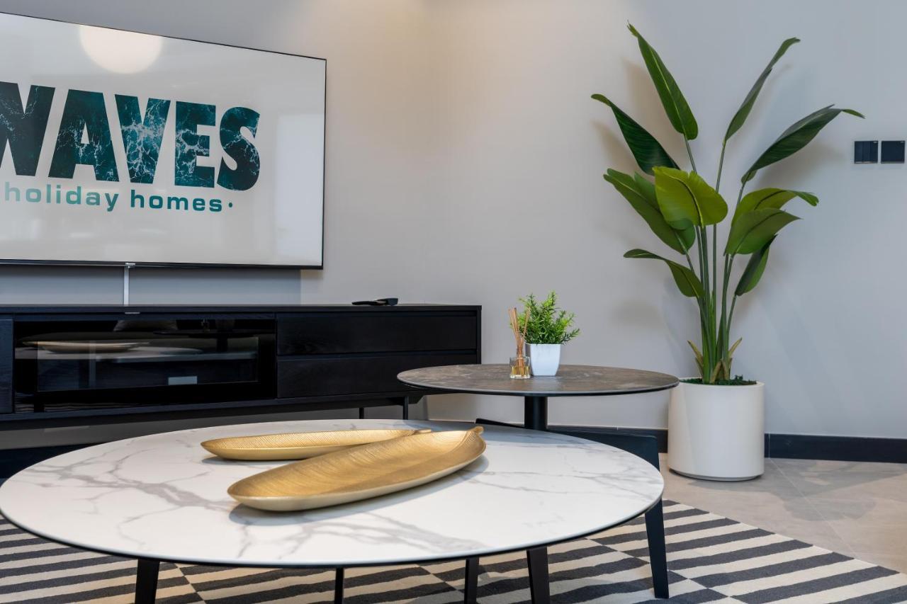 Apartament Waves Homes - 15 Northside, Tower 1, Two Bedroom