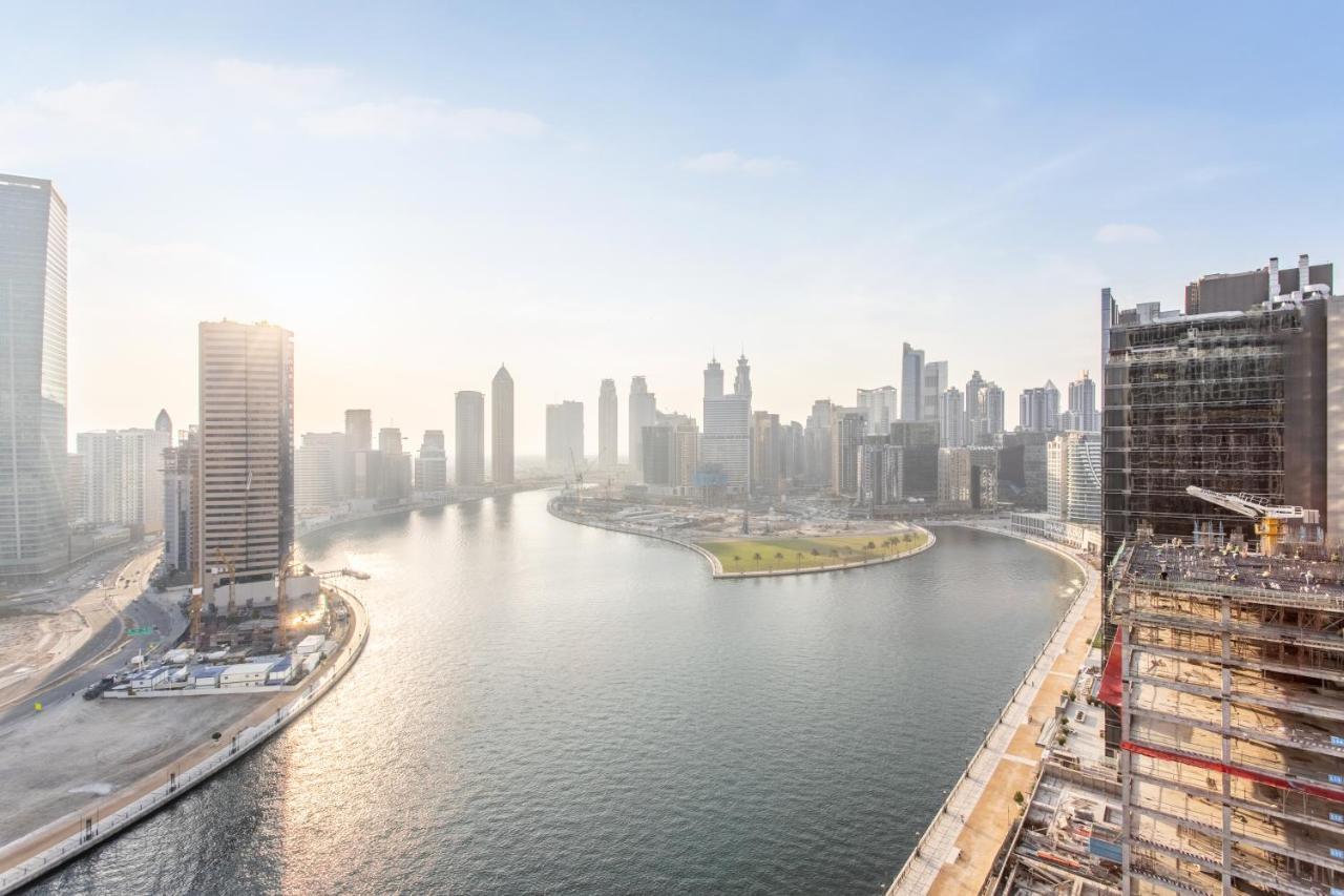 The S Homes Canal View And One Bedroom Apartments, Damac Maison Prive Aparthotel Dubai