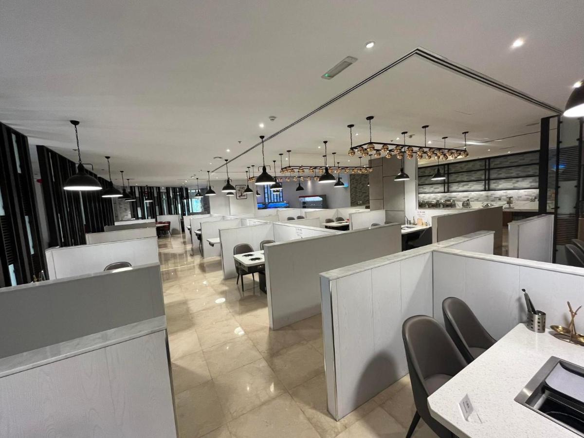 Hotel Peony 4*