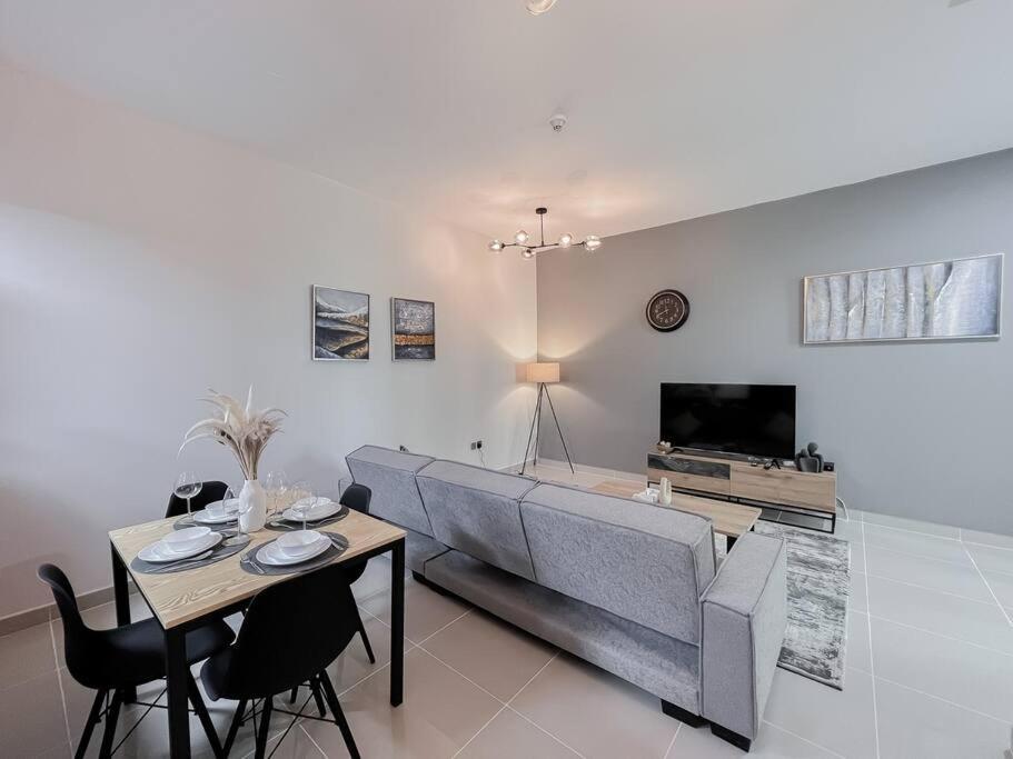 Stonetree - Modern 1 Bedroom Near The Dubaï